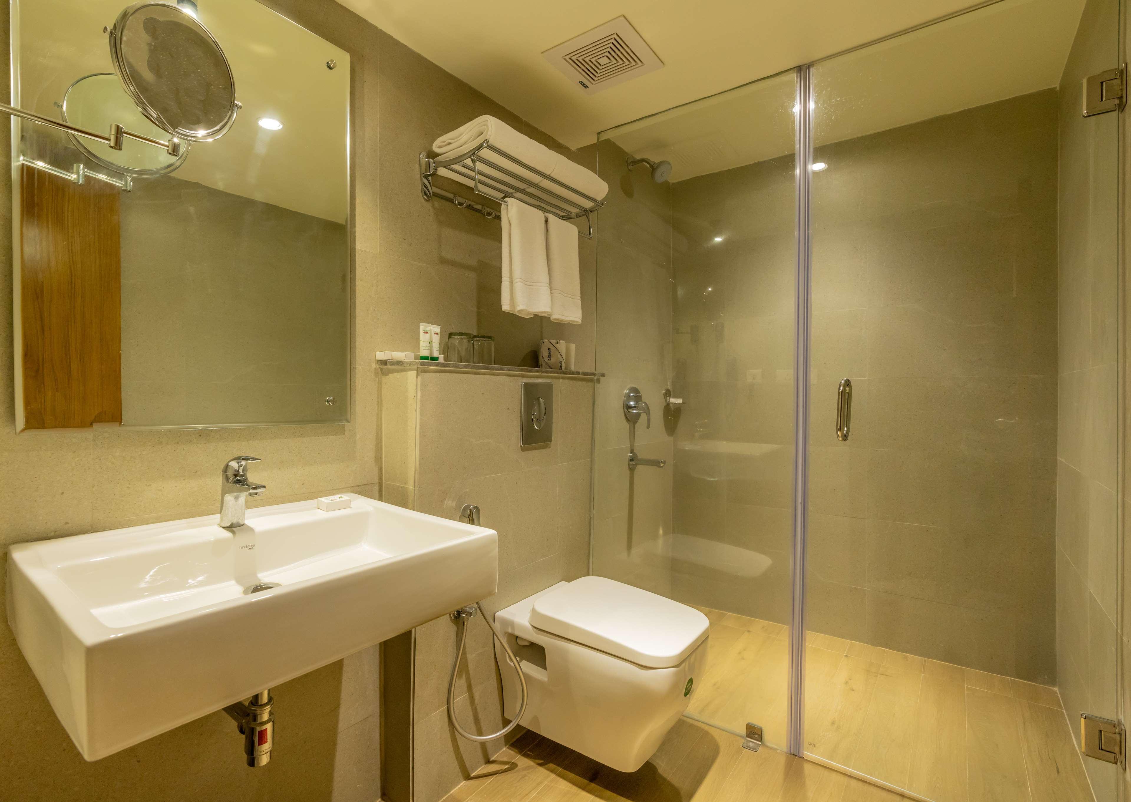 Best Western Ramachandra Visakhapatnam Extérieur photo